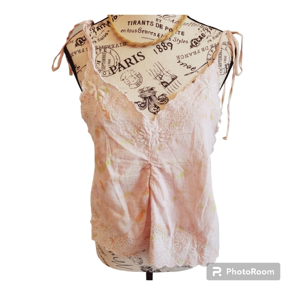NWT Embroidered Tank - Picture 4 of 8